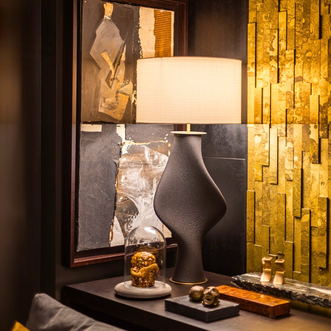 Lampe Adagio - Noir lave, grande lampe sculpturale en céramique