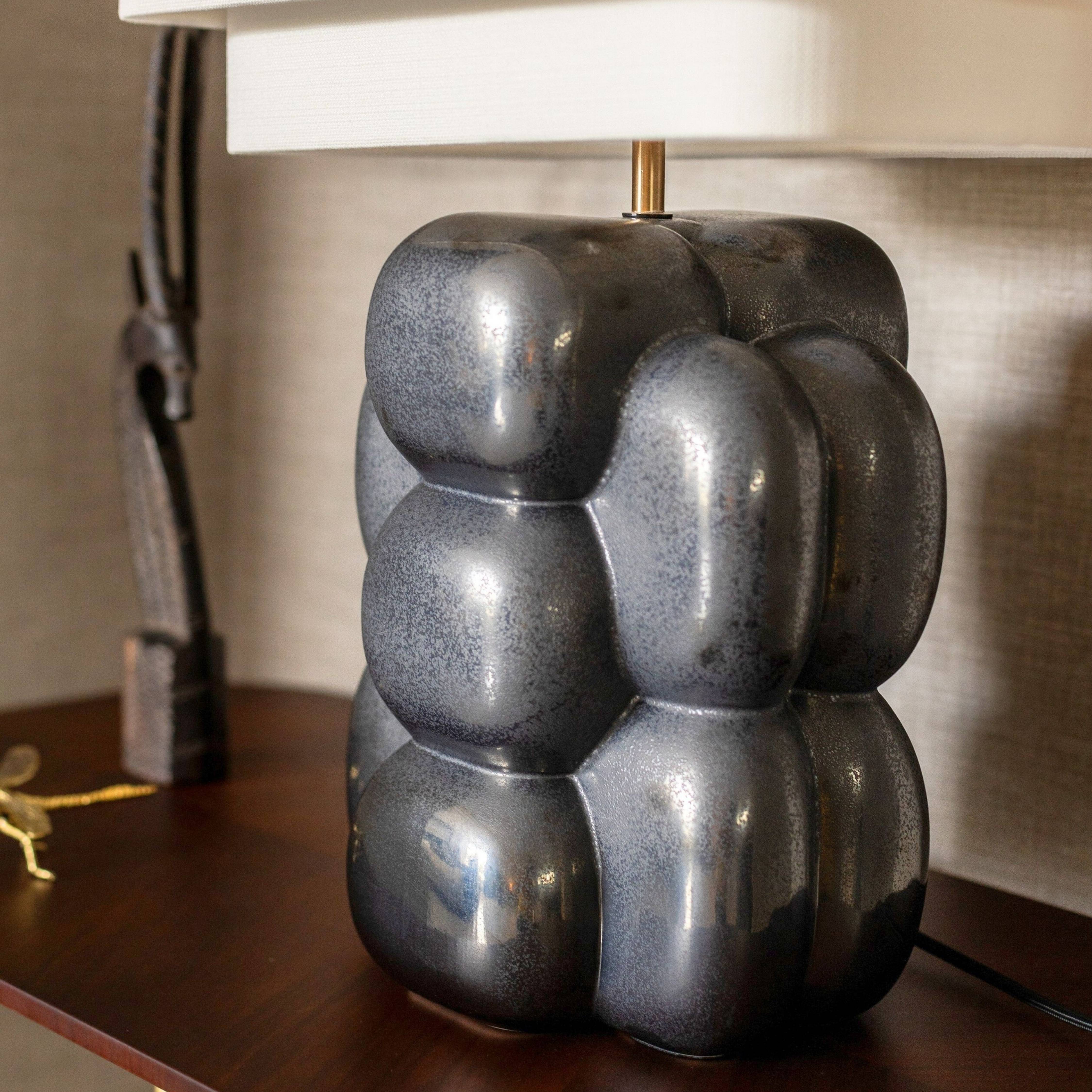Lampe avec un emal gris réactif